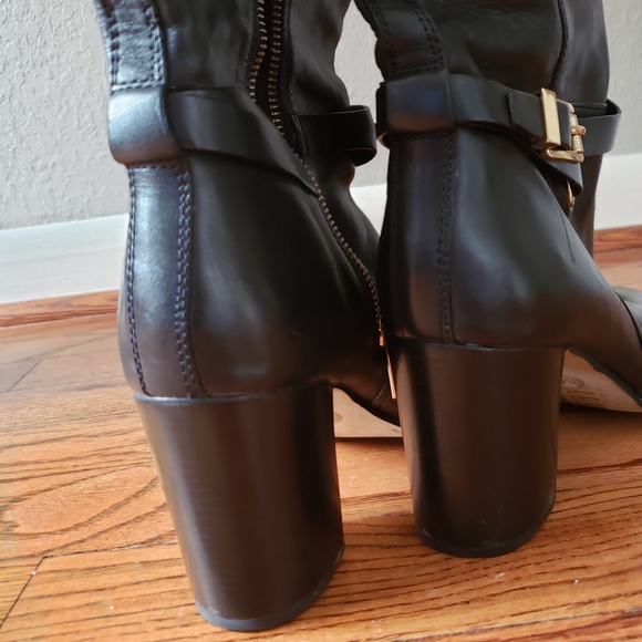 MK boots. No set price. Message with offer. - Picture 5 of 8